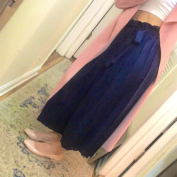 Navy Wide Leg Cropped Pant - Picture 7 of 15